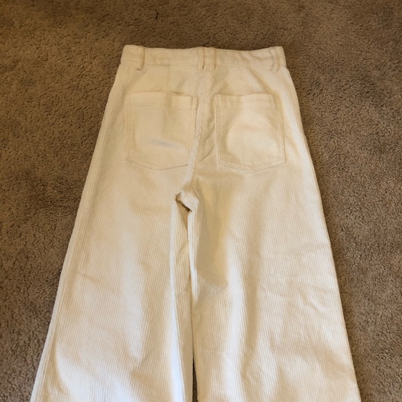H&M White corduroy wide leg flare pants jeans sz 2 - Picture 8 of 8